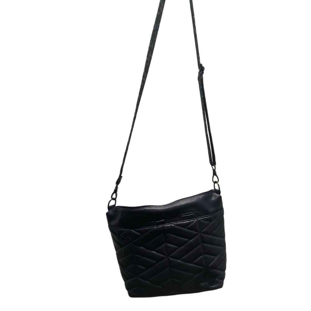 Elegant Black Quilted Shoulder Bag